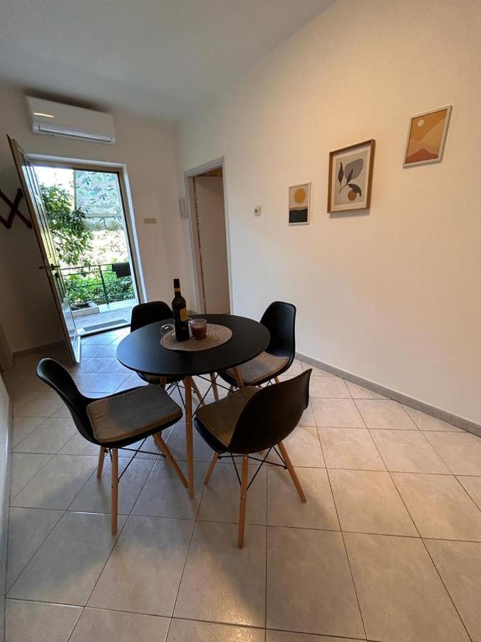 Apartment Near The Sea 650 ราบัซ ภายนอก รูปภาพ